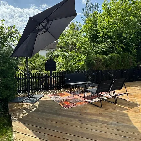 Apartman Vacation With Natural Swimming Pool And Garden For Up To 12 Guests Odelzhausen